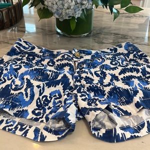 Lilly Pulitzer Callahan Resort Navy Beach
Bathers Cotton Twill Shorts size 4